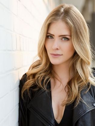 mv5bmjaxmjiyntq4n15bml5banbnxkftztgwntgwodixnze-_v1_