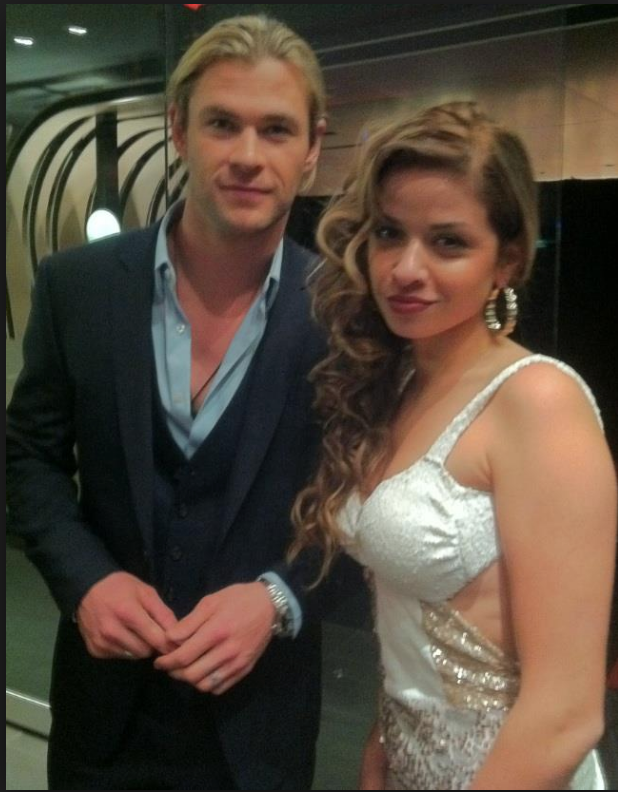 Chris Hemsworth &amp; Zara Michales- White Carpet SYD